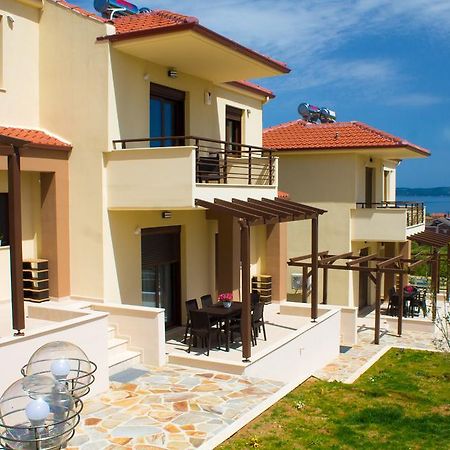 Ianthi Maisonettes Néa Ródha Exterior foto