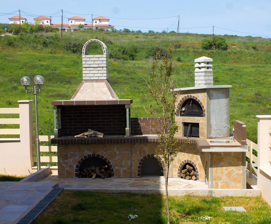 Ianthi Maisonettes Néa Ródha Exterior foto